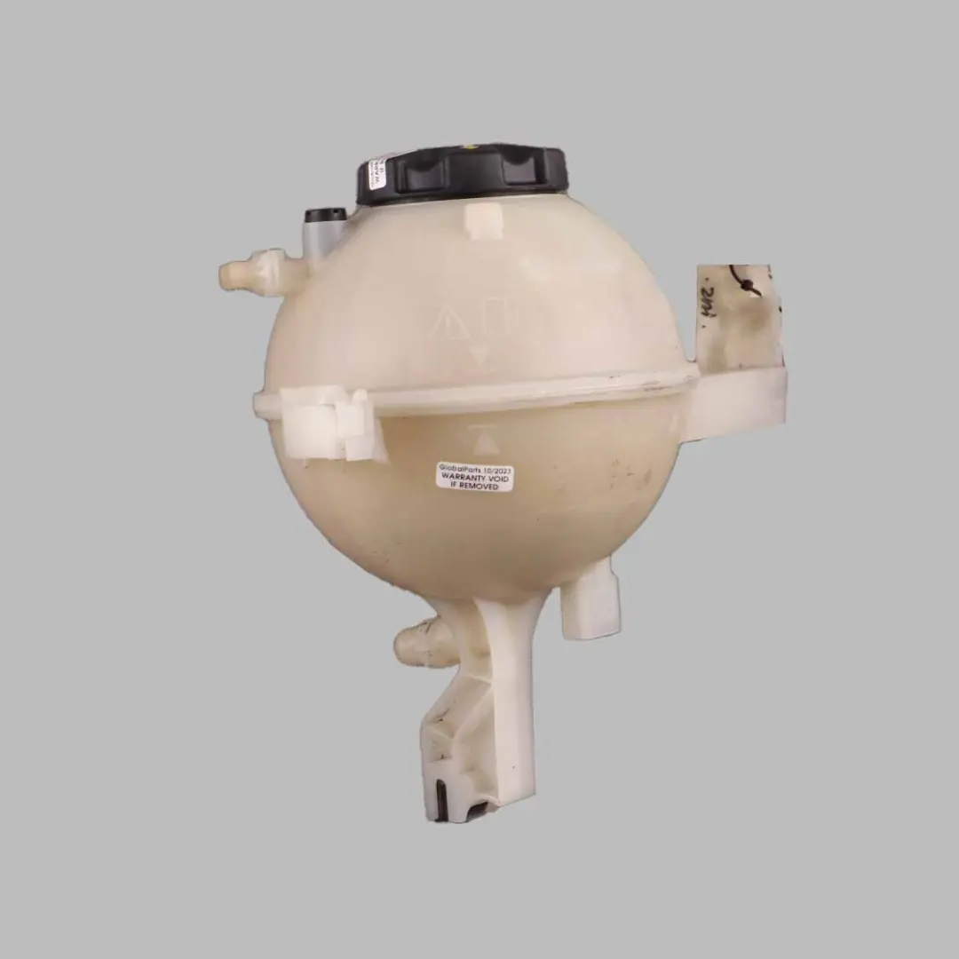 Réservoir d'expansion BMW G30 G31 G11 Bouteille liquide refroidissement pour à propos du numéro de pièce 8610654 Réservoir d'expansion BMW G30 G31 G11 Bouteille liquide refroidissement - SKU 8610654 - Numéro de pièce 8610654