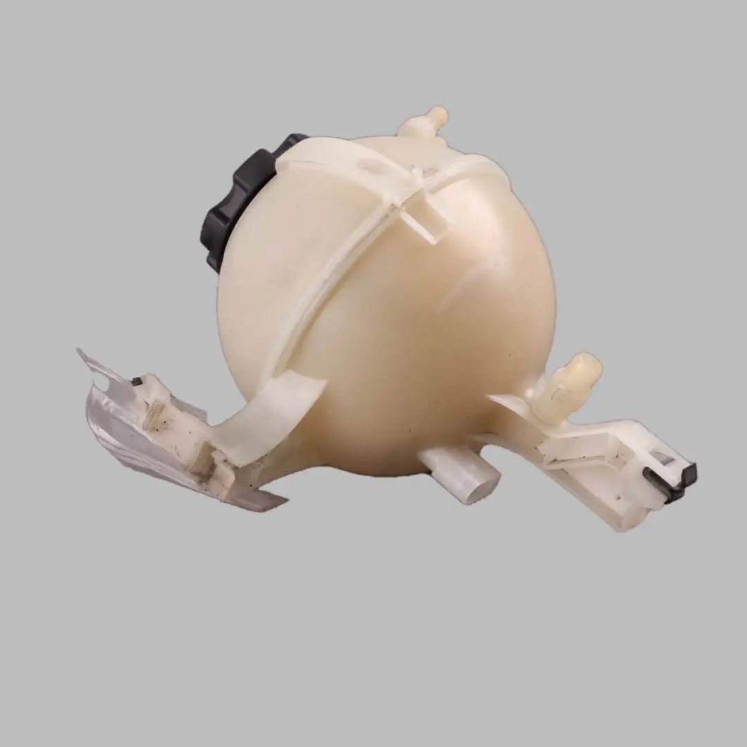 Serbatoio espansione BMW G30 G31 G11 Serbatoio liquido raffreddamento Bottiglia per con numero di parte 8610654 Serbatoio espansione BMW G30 G31 G11 Serbatoio liquido raffreddamento Bottiglia - SKU 8610654 - Numero di parte 8610654