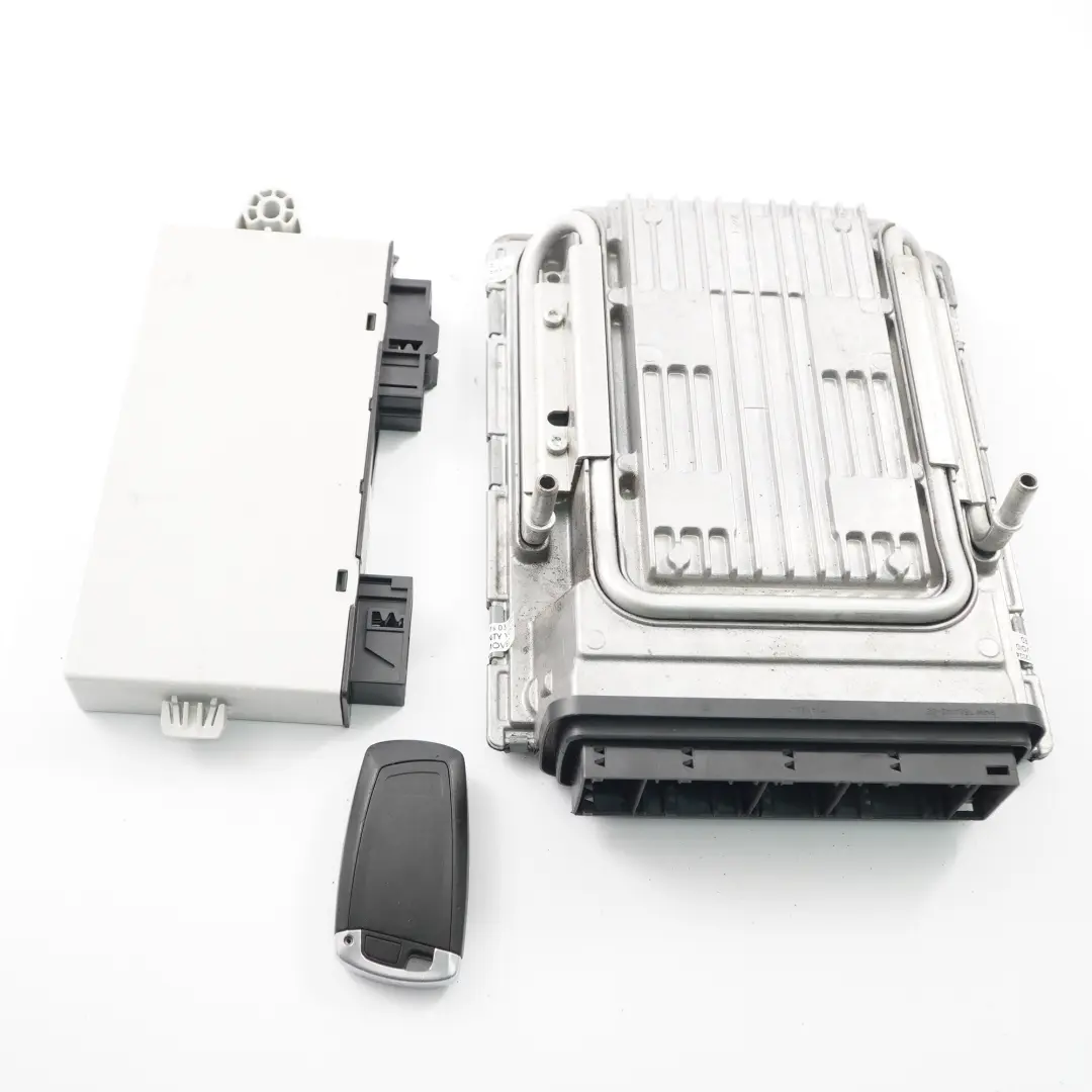 N63 408HP ECU Kit DDE Chiave CAS4 Automatico per BMW F10 F11 550i F13 650i con numero di parte 8610680 BMW F10 F11 550i F13 650i N63 408HP ECU Kit DDE Chiave CAS4 Automatico - SKU 8610680-1 - Numero di parte 8610680