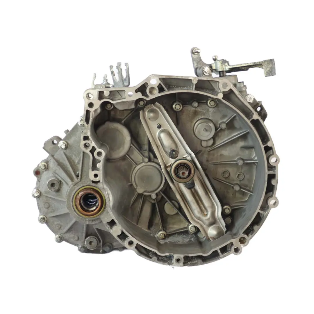 Cambio Manuale 6 Velocità GS6-55BG Start / Stop GARANZIA per Mini Cooper R56 con numero di parte 8612798 Mini Cooper R56 Cambio Manuale 6 Velocità GS6-55BG Start / Stop GARANZIA - SKU 8612798 - Numero di parte 8612798