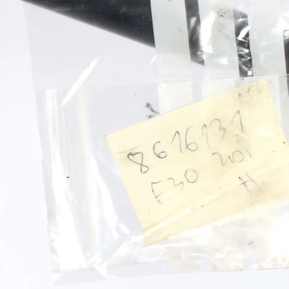 Kühlmittelrücklaufschlauch BMW F30 LCI 330e B48X Kühler Kühlleitung Rohr für mit Teilenummer 8616131 Kühlmittelrücklaufschlauch BMW F30 LCI 330e B48X Kühler Kühlleitung Rohr - SKU 8616131 - Teilenummer 8616131