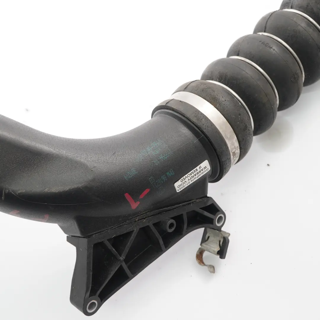 Conduite Admission Air Suralimentation Tuyau pour Mini F55 F56 F57 F60 à propos du numéro de pièce 8616211 Mini F55 F56 F57 F60 Conduite Admission Air Suralimentation Tuyau - SKU 8616211-1 - Numéro de pièce 8616211