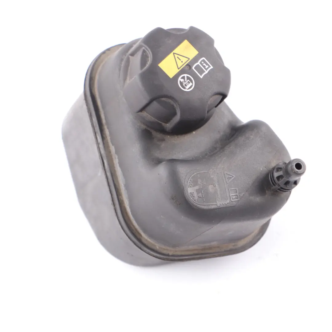 B58 Tanque de Expansión de Refrigerante Depósito para BMW F20 F21 LCI B48 con número de pieza 8617045 BMW F20 F21 LCI B48 B58 Tanque de Expansión de Refrigerante Depósito - SKU 8617045 - Número de pieza 8617045