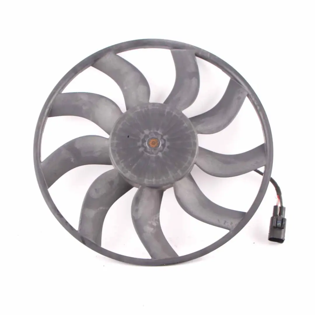 Ventilador Radiador M57N2 N55 N57 Carcasa Ventilador 850W 7795757 para BMW X5 E70 con número de pieza 8618242 BMW X5 E70 Ventilador Radiador M57N2 N55 N57 Carcasa Ventilador 850W 7795757 - SKU 8618242 - Número de pieza 8618242