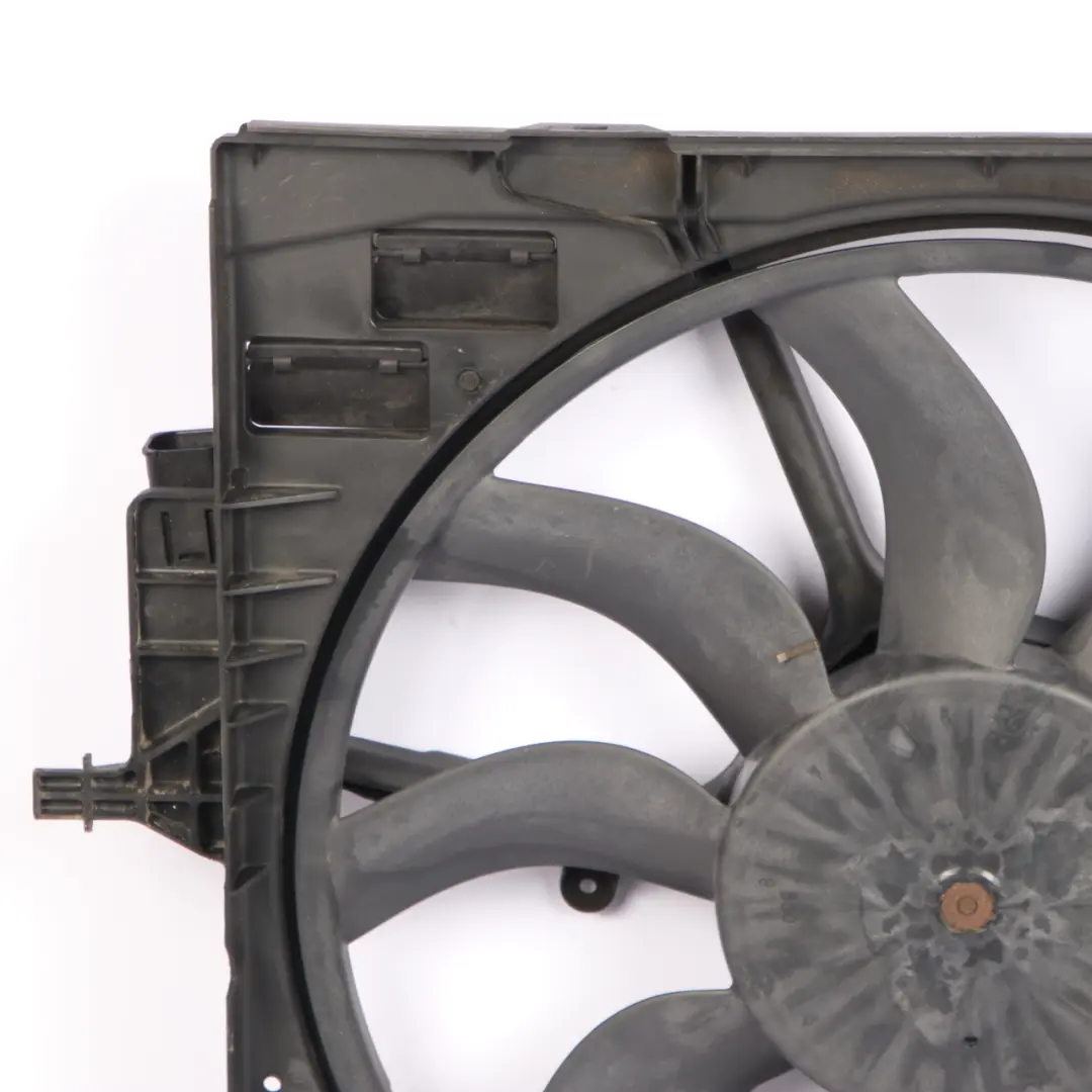 BMW X5 E70 Radiator Fan M57N2 N55 N57 Cooling Fan Shroud Housing 850W 7795757 - SKU 8618242 - Part number 8618242