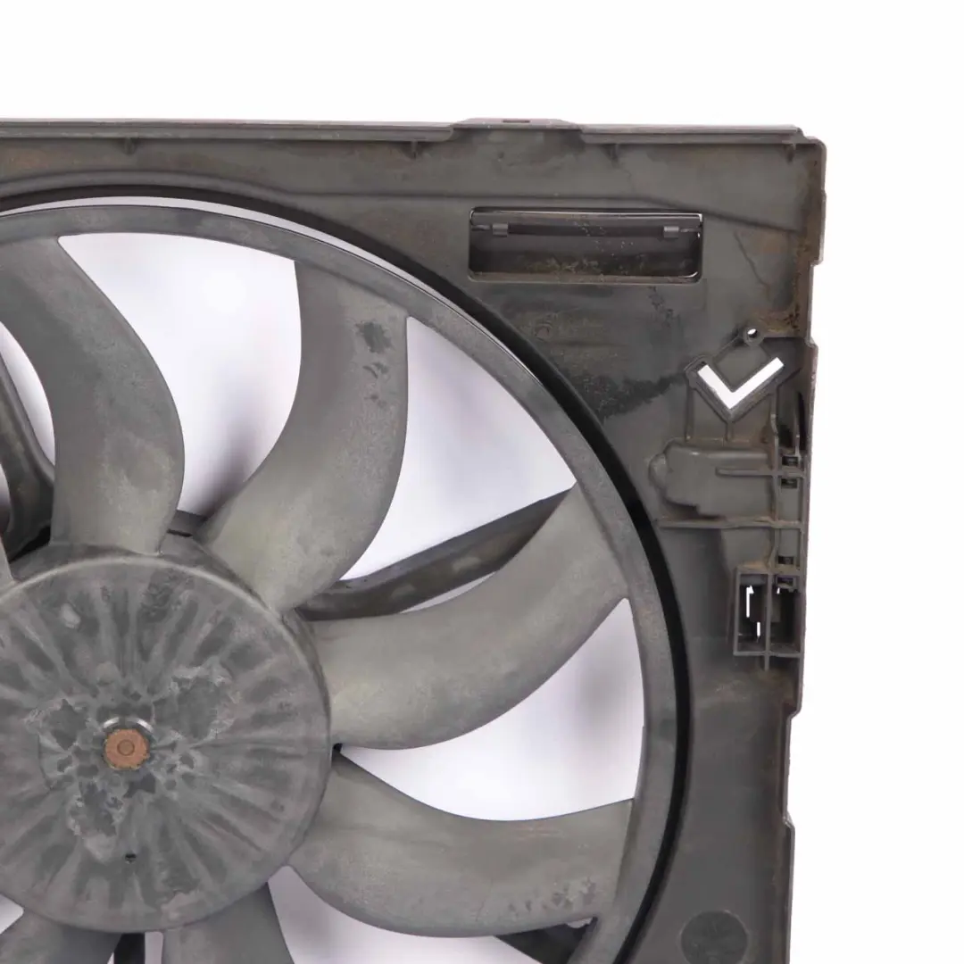 BMW X5 E70 Radiator Fan M57N2 N55 N57 Cooling Fan Shroud Housing 850W 7795757 - SKU 8618242 - Part number 8618242