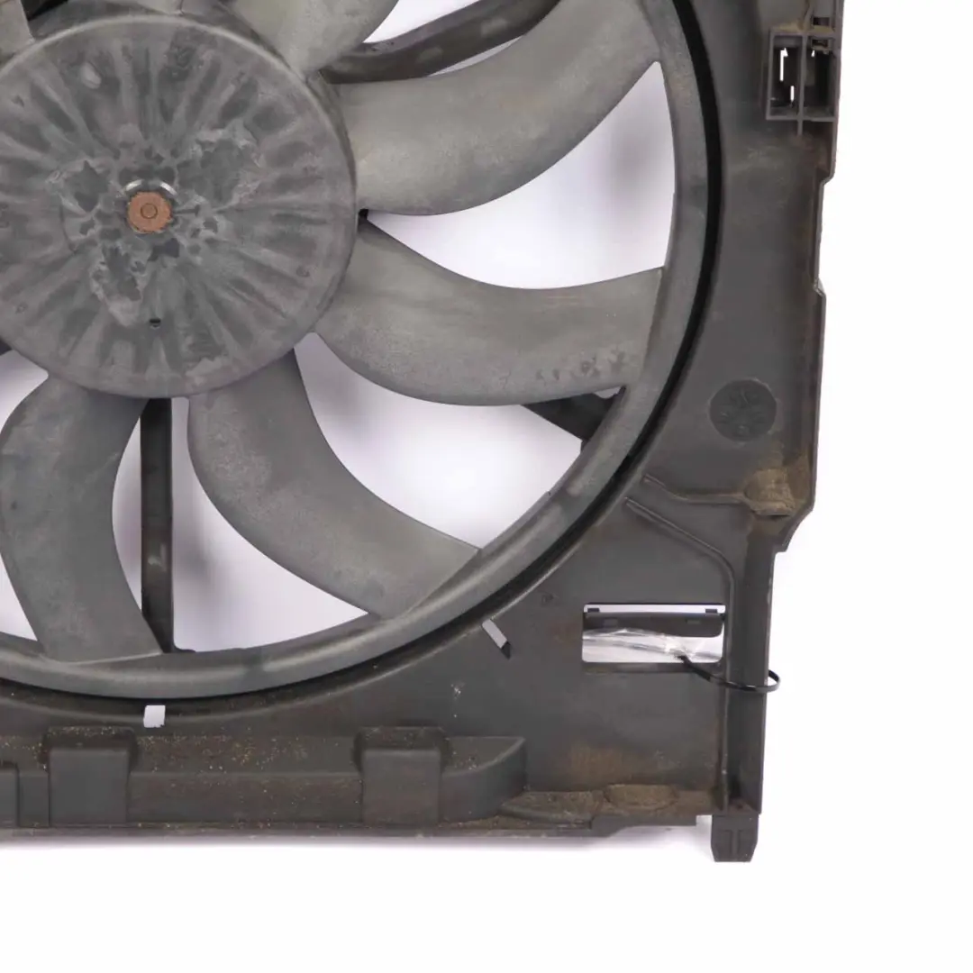 BMW X5 E70 Radiator Fan M57N2 N55 N57 Cooling Fan Shroud Housing 850W 7795757 - SKU 8618242 - Part number 8618242
