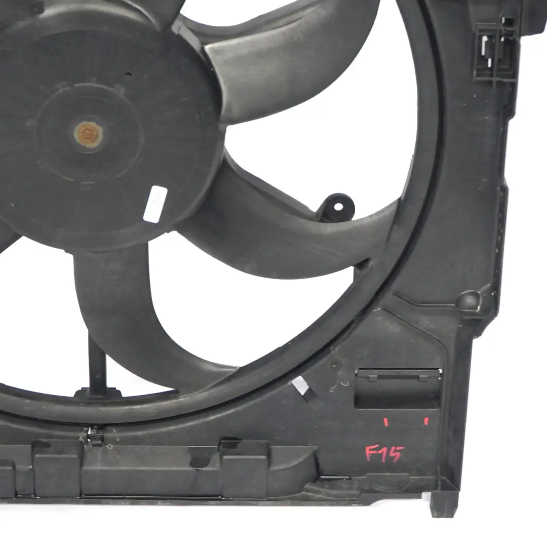  Radiator Fan BMW X5 X6 E70 E71 Engine Cooling Radiator Fan Shroud 600W 7629131 - SKU 8618245 - Part number 8618245