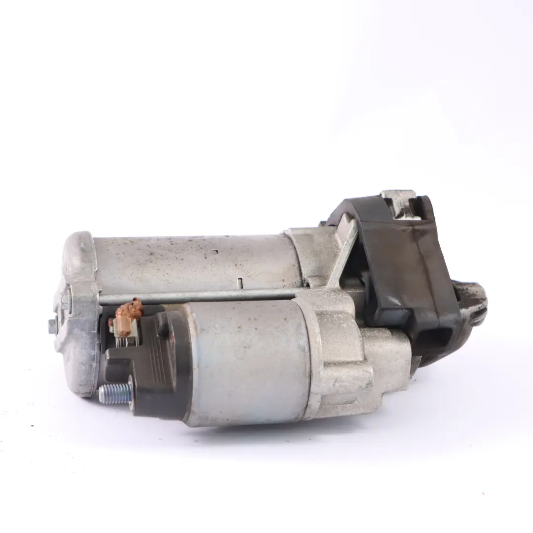 Starter Motor Bosch B48 Petrol to BMW F20 F21 F30 F31 F32 F34 LCI with Part number 8621838 BMW F20 F21 F30 F31 F32 F34 LCI Starter Motor Bosch B48 Petrol - SKU 8621838 - Part number 8621838
