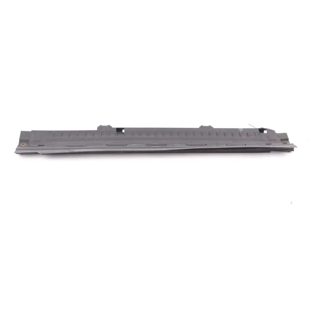 Sellado Superior Centro Radiador Junta De Montaje 7600543 para BMW F20 F22 F30 con número de pieza 8625433 BMW F20 F22 F30 Sellado Superior Centro Radiador Junta De Montaje 7600543 - SKU 8625433 - Número de pieza 8625433