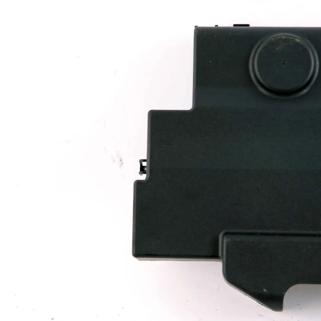 Trim Module Control Unit to BMW i3 I01 Cover with Part number 8631619 BMW i3 I01 Cover Trim Module Control Unit - SKU 8631619 - Part number 8631619