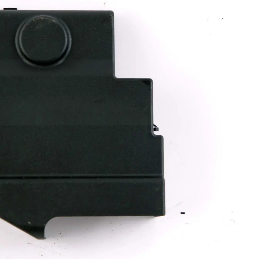 Trim Module Control Unit to BMW i3 I01 Cover with Part number 8631619 BMW i3 I01 Cover Trim Module Control Unit - SKU 8631619 - Part number 8631619