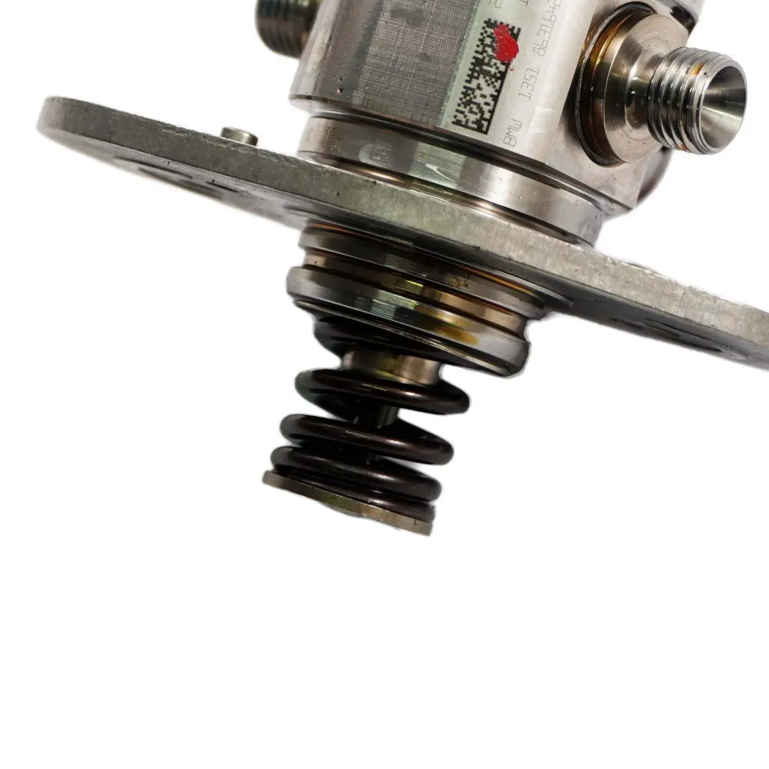 Benzin Hochdruckpumpe Einspritzpumpe für BMW F48 G20 G30 Mini F55 F56 mit Teilenummer 8631642 BMW F48 G20 G30 Mini F55 F56 Benzin Hochdruckpumpe Einspritzpumpe - SKU 8631642 - Teilenummer 8631642