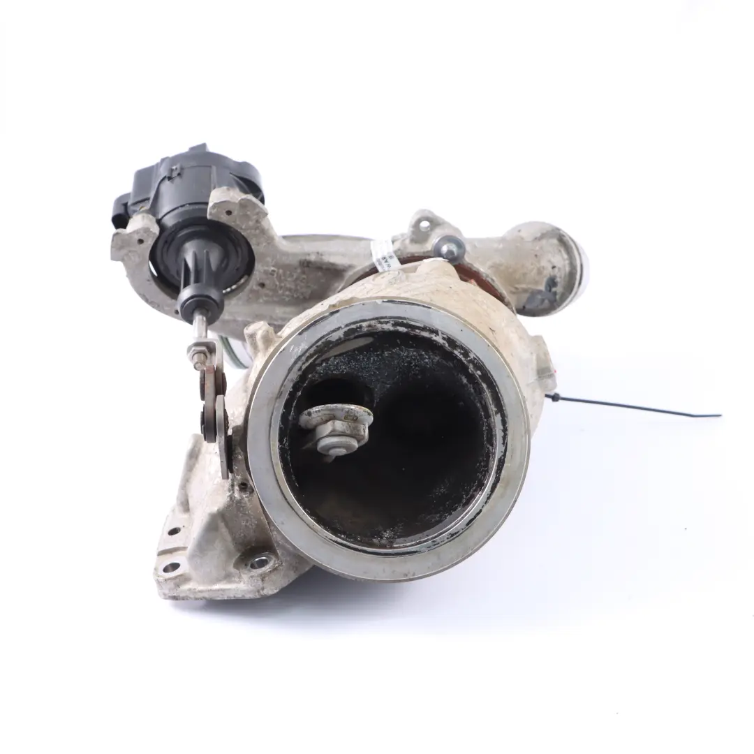 Turbocompressore Benzina B38 Turbo per Mini F54 F55 F56 F60 BMW F39 F40 F46 con numero di parte 8631700 Mini F54 F55 F56 F60 BMW F39 F40 F46 Turbocompressore Benzina B38 Turbo - SKU 8631700 - Numero di parte 8631700