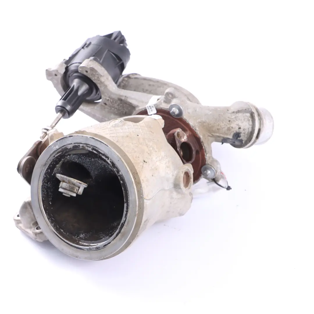 Turbocharger Petrol B38 Turbo to Mini F54 F55 F56 F60 BMW F39 F40 F44 F46 with Part number 8631700 Mini F54 F55 F56 F60 BMW F39 F40 F44 F46 Turbocharger Petrol B38 Turbo - SKU 8631700 - Part number 8631700