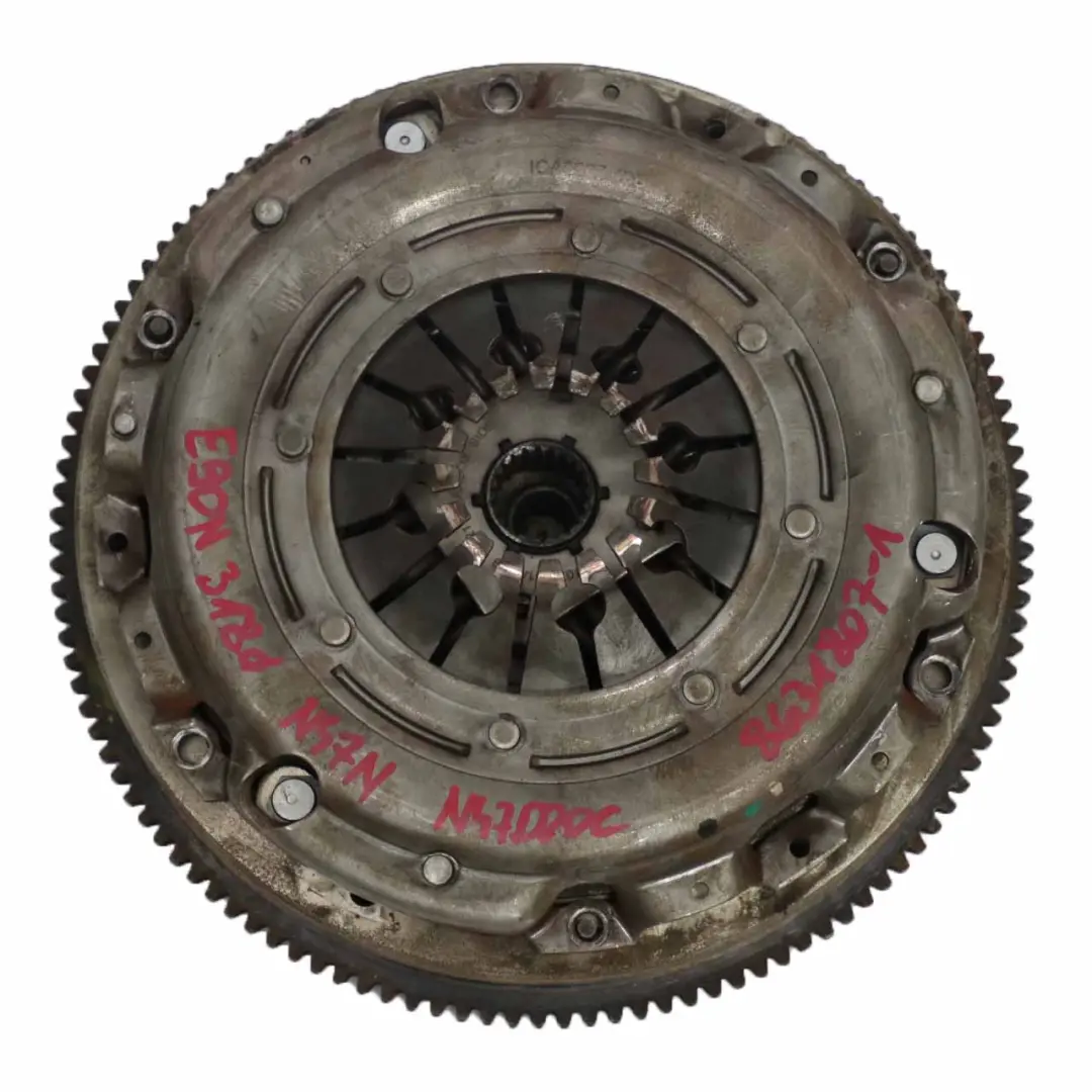 N47 Sprzęgło Sztywne Koło Zamachowe do BMW E90 318d o numerze 8631807 BMW E90 318d N47 Sprzęgło Sztywne Koło Zamachowe - SKU 8631807-1 - Numer Części 8631807