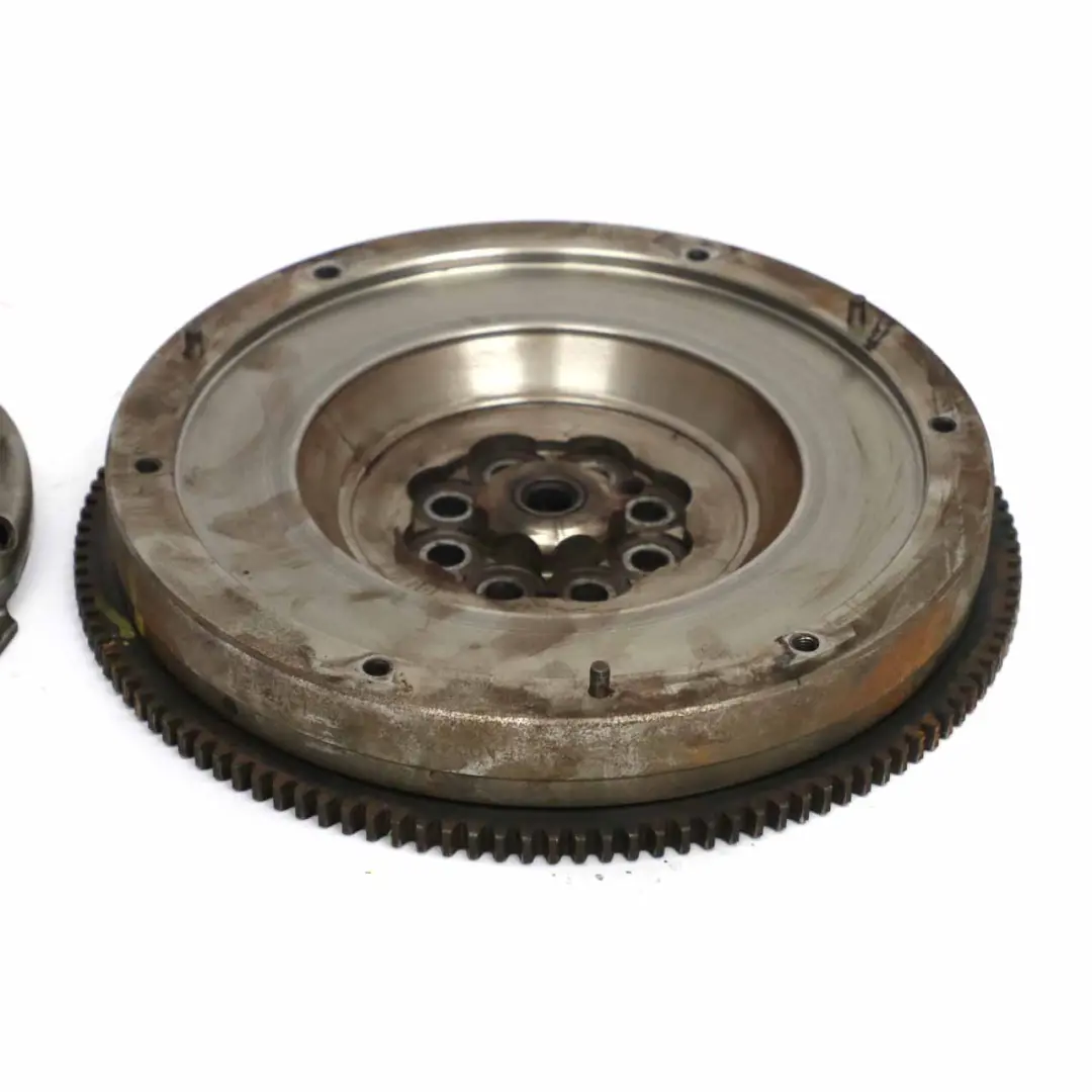 N47 Kit embrayage volant massif unique BMW E81 E87 E90 LCI 118d 318d Diesel - SKU 8631807-1 - Numéro de pièce 8631807