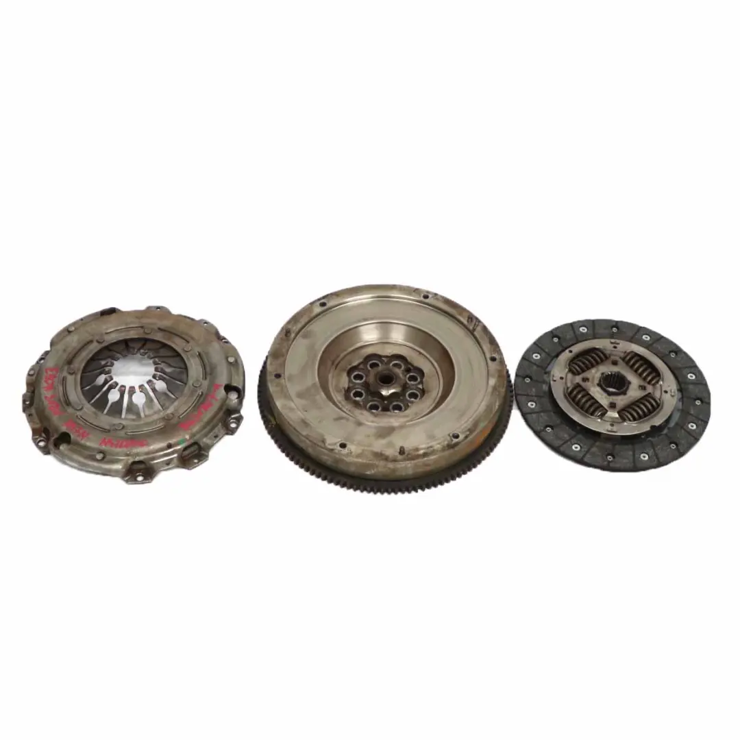 N47 Kit embrayage volant massif unique BMW E81 E87 E90 LCI 118d 318d Diesel - SKU 8631807-1 - Numéro de pièce 8631807