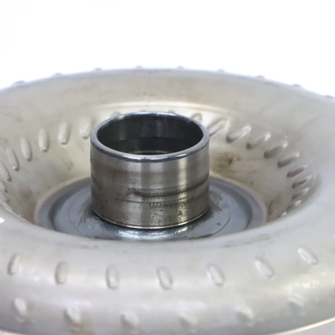 335dX F32 435dX Sprzęgło Hydrokinetyczne GA8HP70 do BMW F30 o numerze 8632177 BMW F30 335dX F32 435dX Sprzęgło Hydrokinetyczne GA8HP70 - SKU 8632177 - Numer Części 8632177