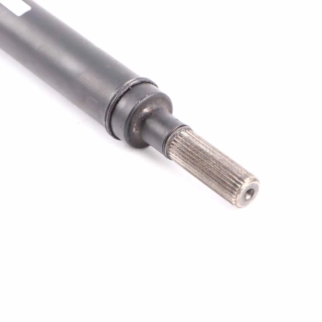 Albero trasmissione anteriore Assy xDrive automatico L=809MM per BMW G11 G12 con numero di parte 8632583 BMW G11 G12 Albero trasmissione anteriore Assy xDrive automatico L=809MM - SKU 8632583 - Numero di parte 8632583