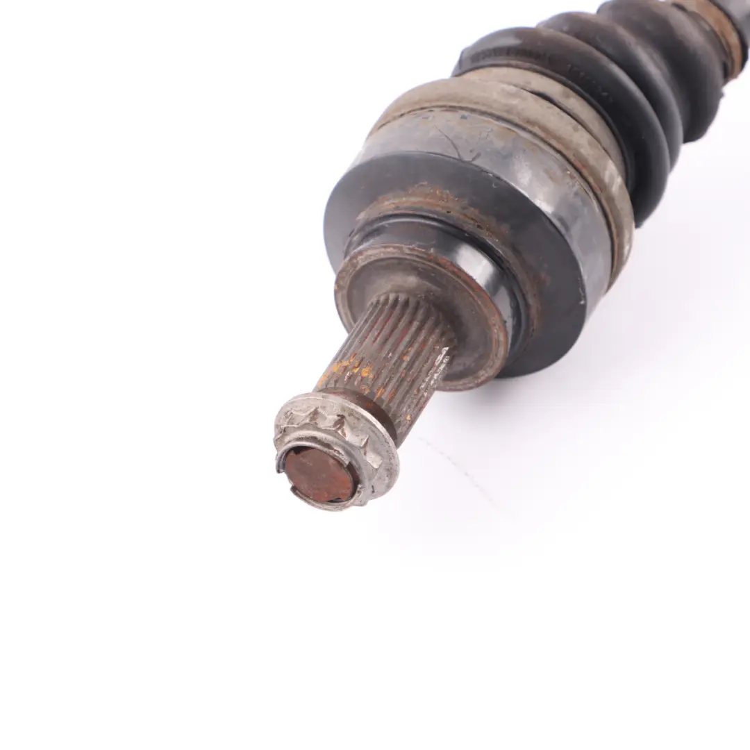 Driveshaft BMW F30 F31 F20 LCI Petrol B48 Output Shaft Rear Left N/S D 27,6mm to with Part number 8634241 Driveshaft BMW F30 F31 F20 LCI Petrol B48 Output Shaft Rear Left N/S D 27,6mm - SKU 8634241 - Part number 8634241