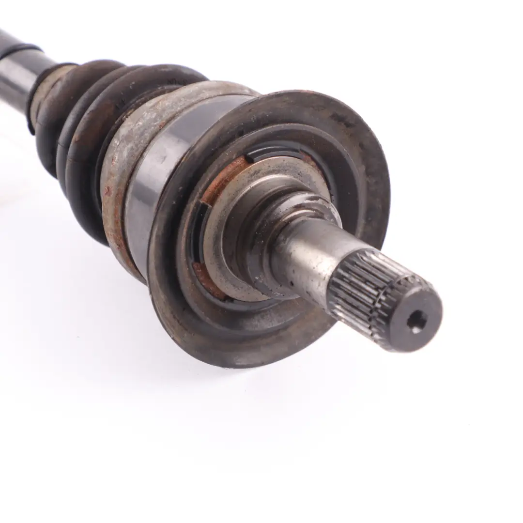 Driveshaft BMW F30 F31 F20 LCI Petrol B48 Output Shaft Rear Left N/S D 27,6mm to with Part number 8634241 Driveshaft BMW F30 F31 F20 LCI Petrol B48 Output Shaft Rear Left N/S D 27,6mm - SKU 8634241 - Part number 8634241