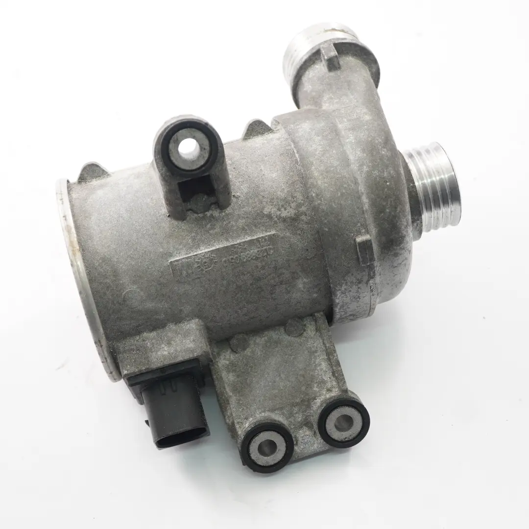 N55 Pompa Acqua Elettrica Refrigerante per BMW F20 F30 F31 F32 F10 F11 LCI con numero di parte 8635090 BMW F20 F30 F31 F32 F10 F11 LCI N55 Pompa Acqua Elettrica Refrigerante - SKU 8635090 - Numero di parte 8635090