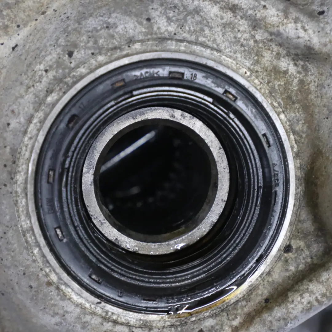 Front Axle Differential Diff 2,93 Ratio WARRANTY to BMW F34 GT G30 G31 G15 with Part number 8635703 BMW F34 GT G30 G31 G15 Front Axle Differential Diff 2,93 Ratio WARRANTY - SKU 8635703 - Part number 8635703