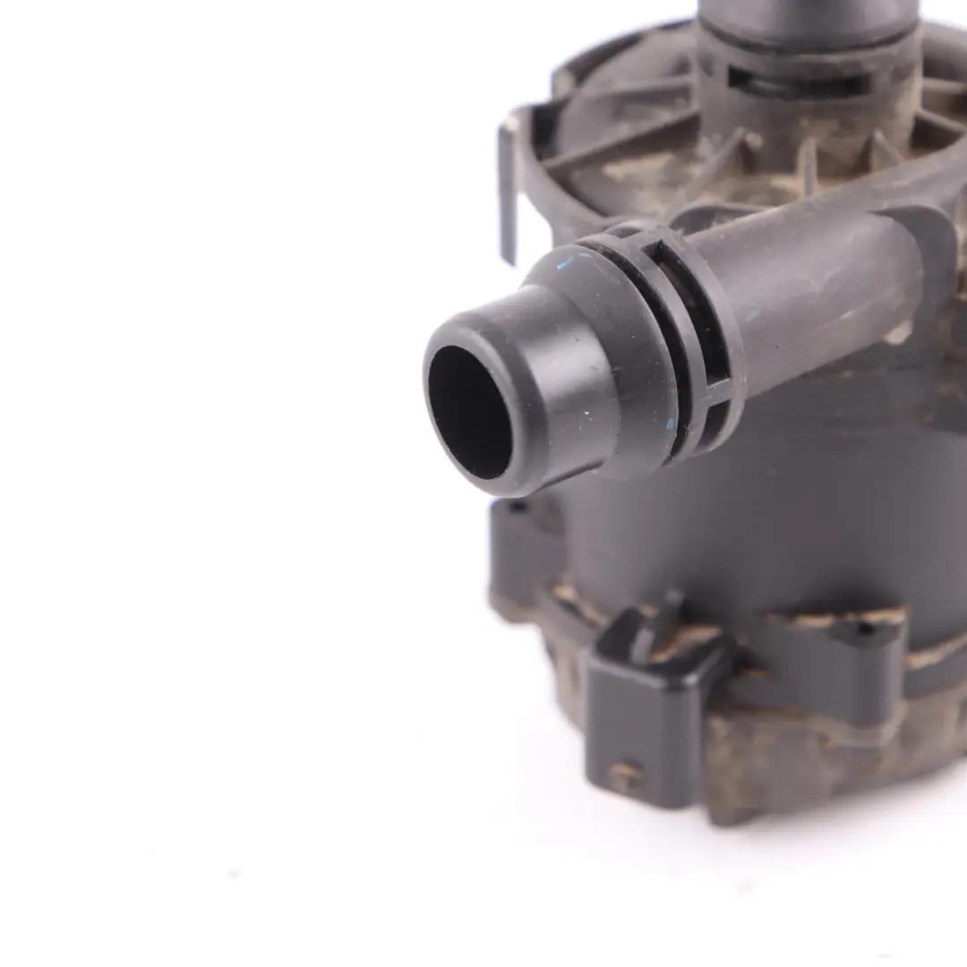 Water Pump BMW F90 M5 F91 M8 F11 G30 G32 Auxiliary Coolant Unit to with Part number 8638237 Water Pump BMW F90 M5 F91 M8 F11 G30 G32 Auxiliary Coolant Unit - SKU 8638237 - Part number 8638237