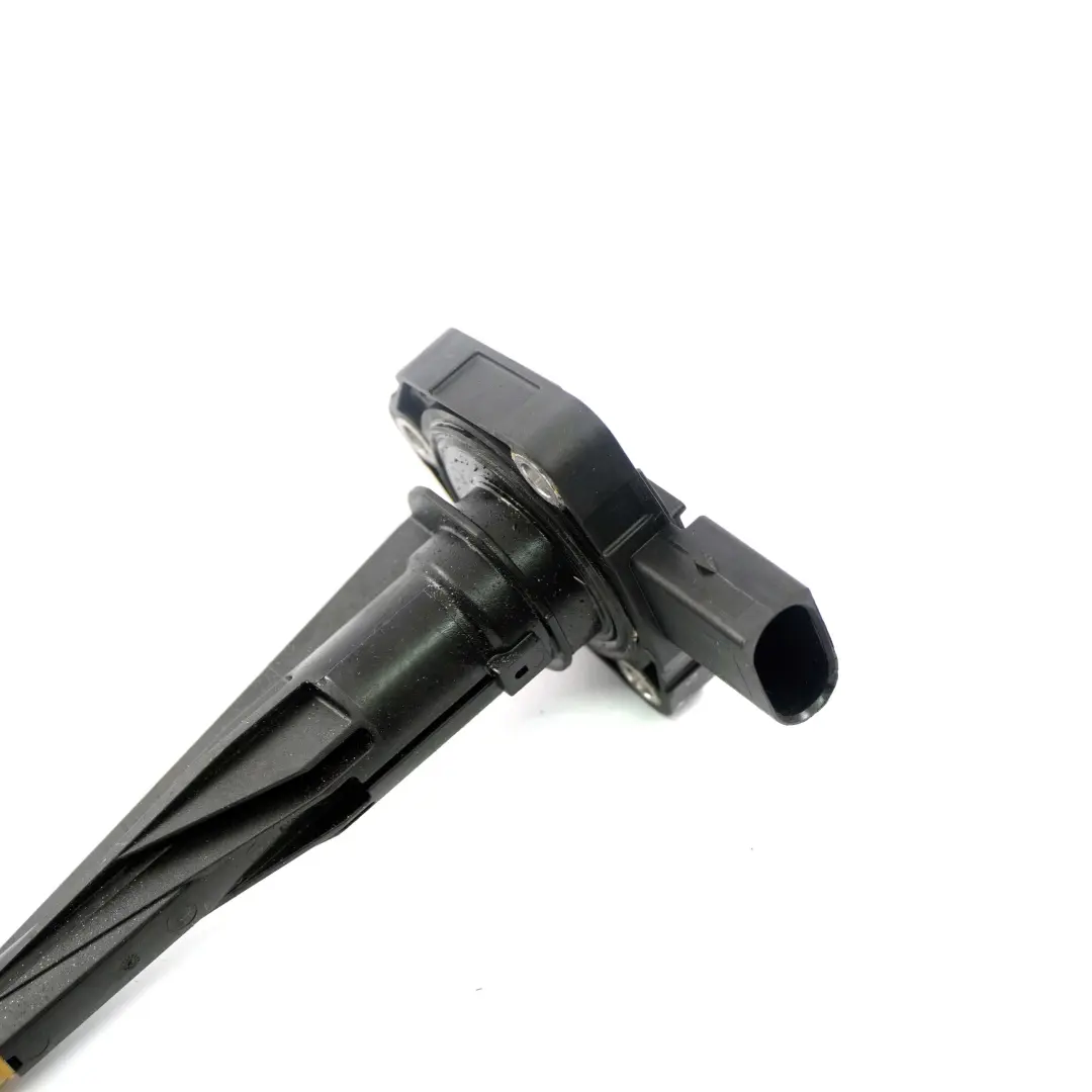 Oil Pan Sump Level Sensor Indicator to BMW 1 3 4 F20 F21 LCI F30 F31 F32 with Part number 8638755 BMW 1 3 4 F20 F21 LCI F30 F31 F32 Oil Pan Sump Level Sensor Indicator - SKU 8638755 - Part number 8638755