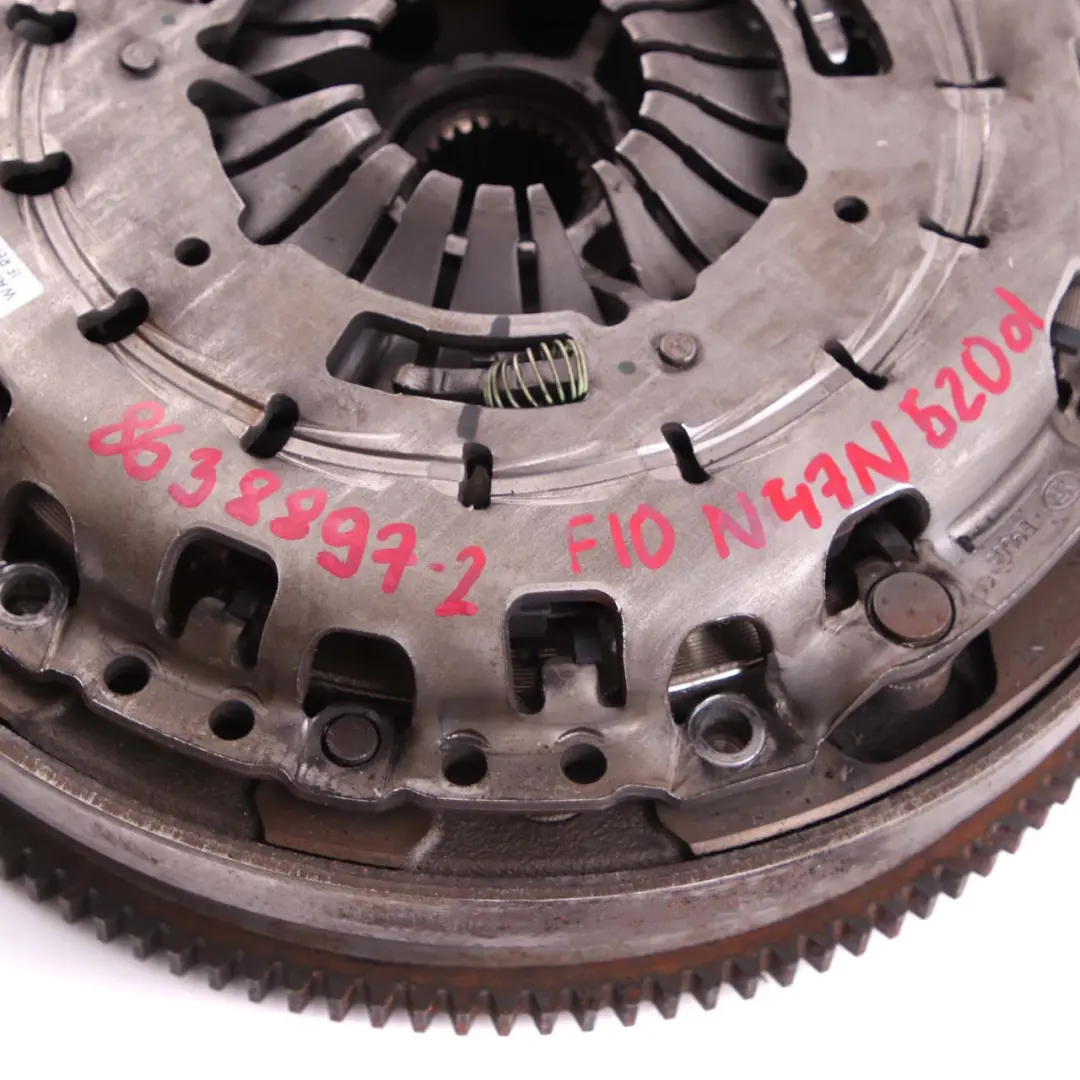 Flywheel Clutch BMW E90 LCI F10 F20 F21 F30 F31 Diesel N47N Dual Twin Mass Kit to with Part number 8638897 Flywheel Clutch BMW E90 LCI F10 F20 F21 F30 F31 Diesel N47N Dual Twin Mass Kit - SKU 8638897-1 - Part number 8638897