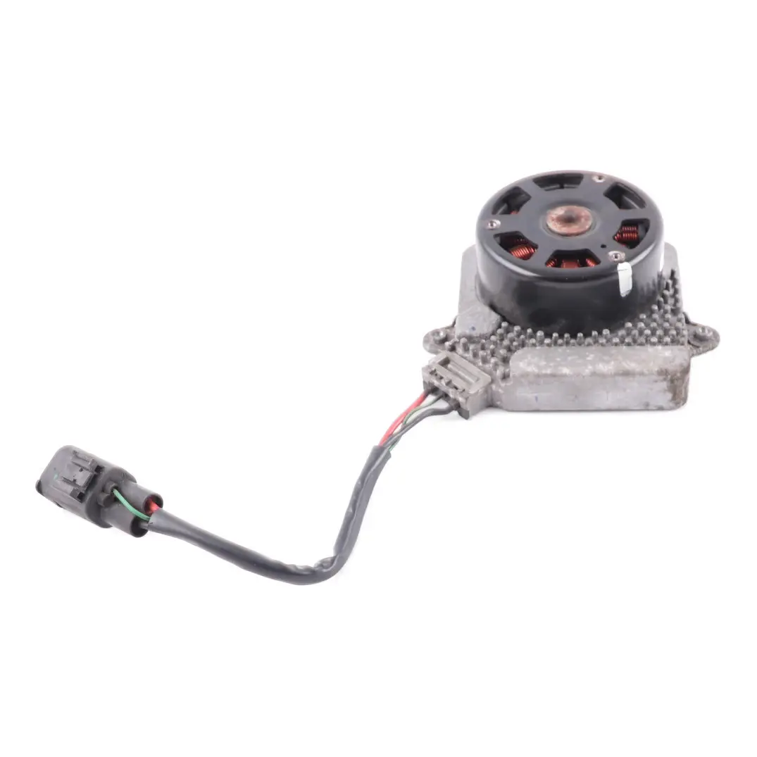 Motore BMW F20 F21 F30 F31 F32 600W Radiatore Motore di raffreddamento 8641964