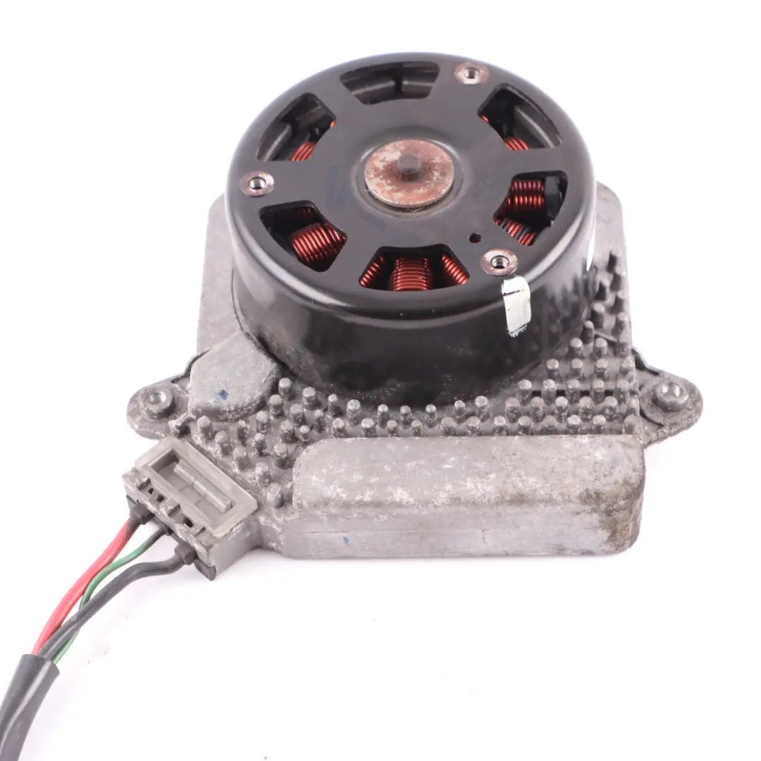 Motor BMW F20 F21 F30 F31 F32 600W Radiator Fan Engine Cooling Motor to with Part number 8641964 Motor BMW F20 F21 F30 F31 F32 600W Radiator Fan Engine Cooling Motor - SKU 8641964-1 - Part number 8641964