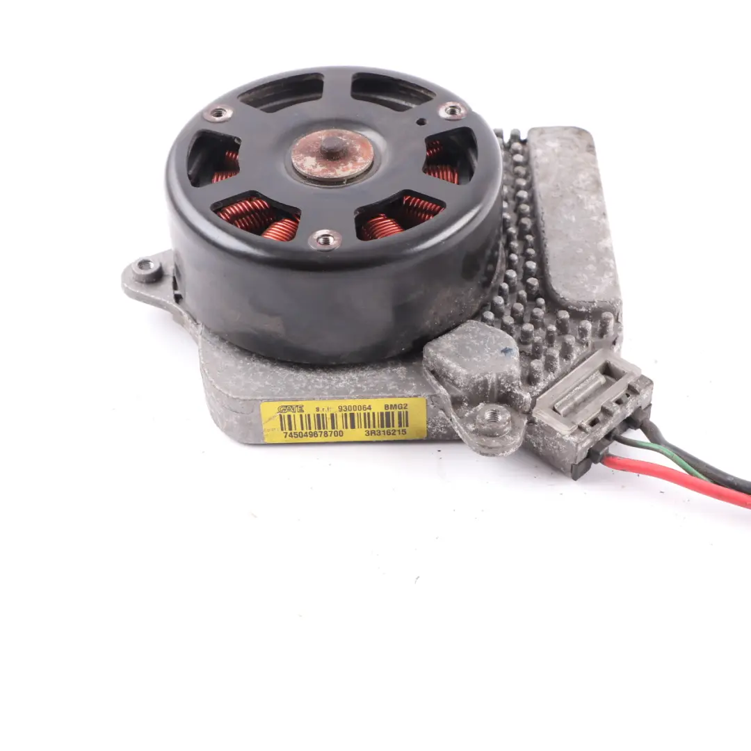 Motor BMW F20 F21 F30 F31 F32 600W Ventilador del radiador Motor - SKU 8641964-1 - Número de pieza 8641964