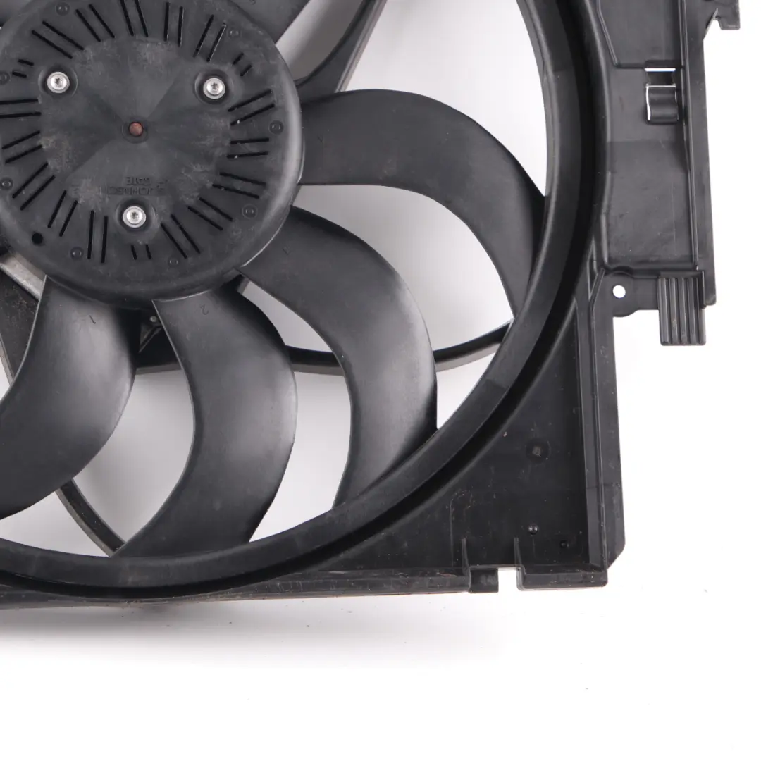 600W Ventilateur Radiateur Moteur Refroidissement BMW F20 F21 F30 F31 F32 - SKU 8641964 - Numéro de pièce 8641964
