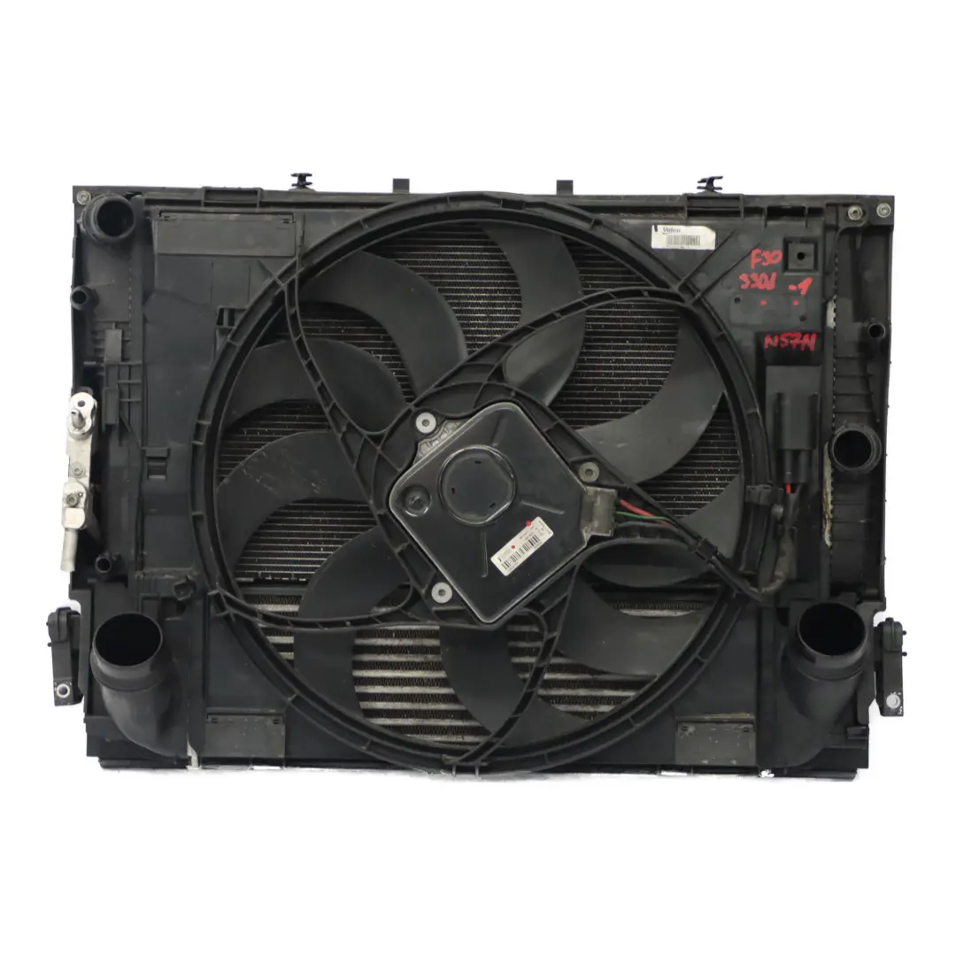 N57N Ventilateur radiateur Moteur carter refroidissement pour BMW F30 F31 F32 à propos du numéro de pièce 8641965 BMW F30 F31 F32 N57N Ventilateur radiateur Moteur carter refroidissement - SKU 8641965 - Numéro de pièce 8641965