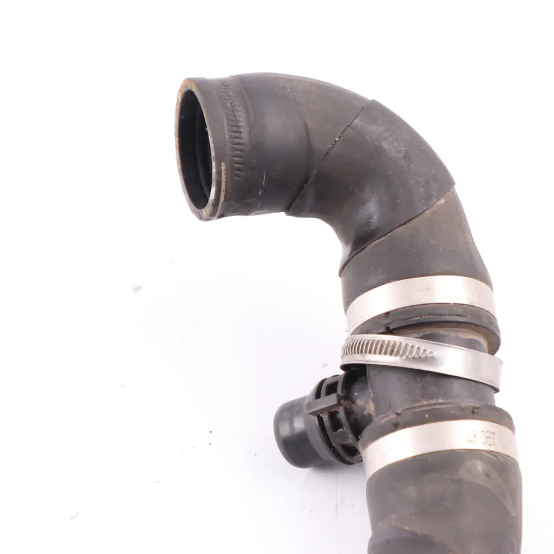 Tubo Flessibile Acqua Radiatore Liquido Motore 2367292 per BMW X1 E84 Mini F55 F56 con numero di parte 8645480 BMW X1 E84 Mini F55 F56 Tubo Flessibile Acqua Radiatore Liquido Motore 2367292 - SKU 8645480 - Numero di parte 8645480