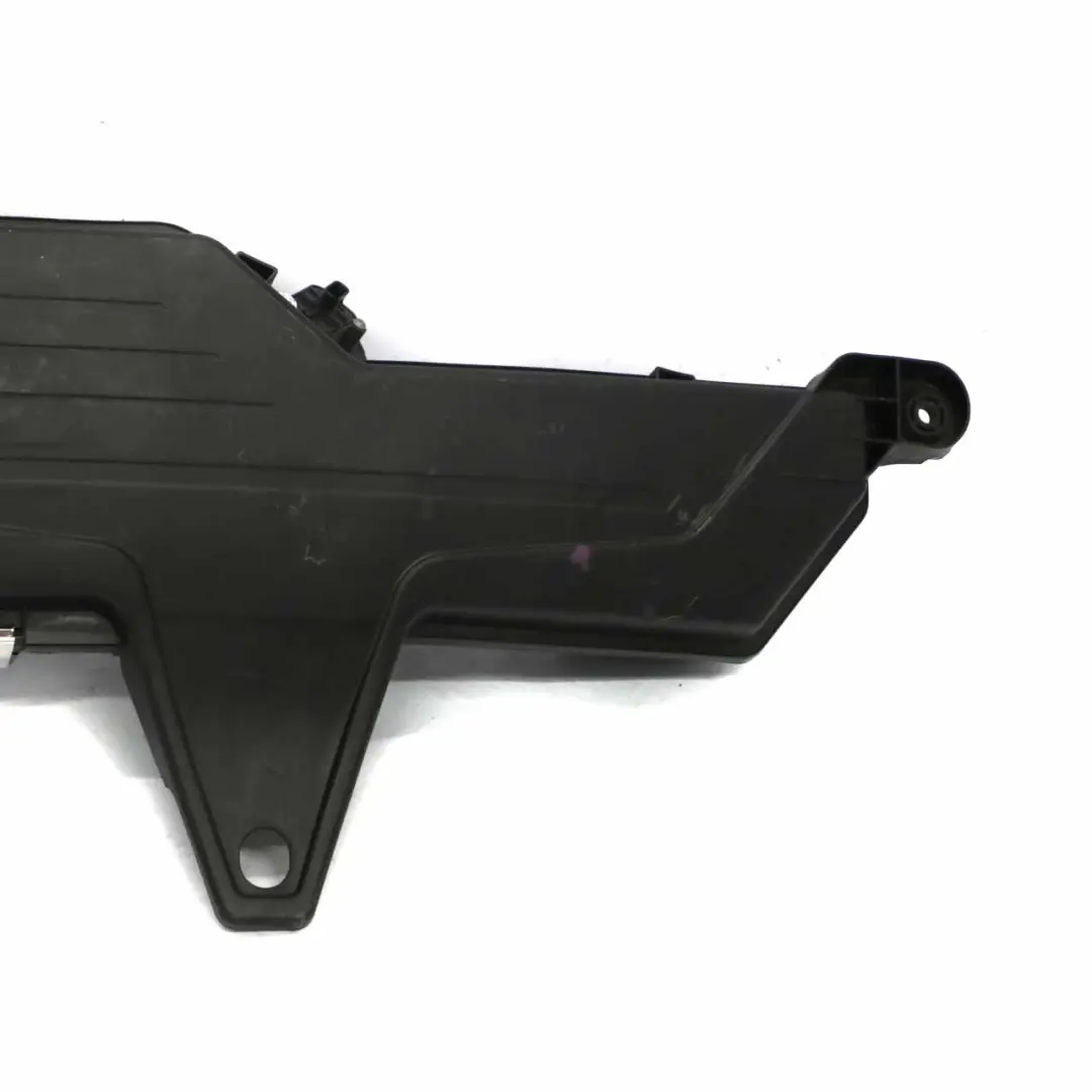 Obudowa filtra powietrza do BMW F20 F30 LCI o numerze 8647449 BMW F20 F30 LCI Obudowa filtra powietrza - SKU 8647449-1 - Numer Części 8647449