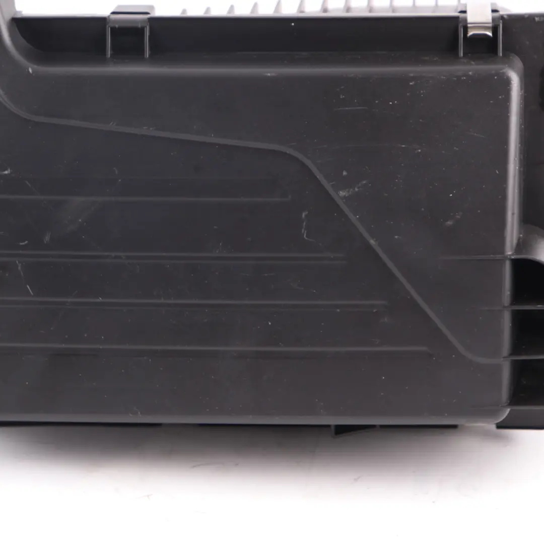 Ansaug Schall Dämpfer Gehäuse B38 Benzin für BMW F20 F21 F30 F31 LCI mit Teilenummer 8647449 BMW F20 F21 F30 F31 LCI Ansaug Schall Dämpfer Gehäuse B38 Benzin - SKU 8647449 - Teilenummer 8647449