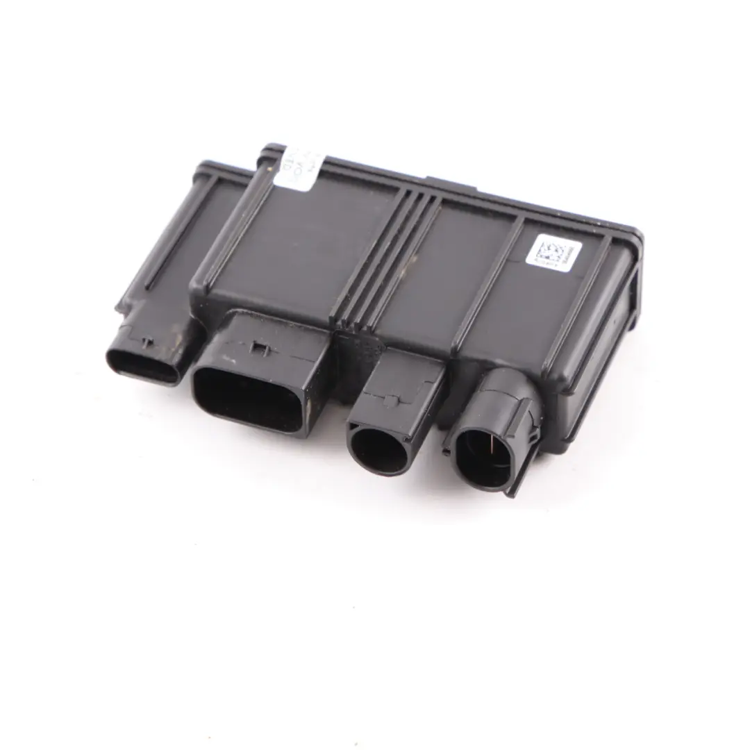 Moduł Zasilania Z11 do BMW F45 X1 F48 Mini F55 F56 F57 o numerze 8647841 BMW F45 X1 F48 Mini F55 F56 F57 Moduł Zasilania Z11 - SKU 8647841 - Numer Części 8647841