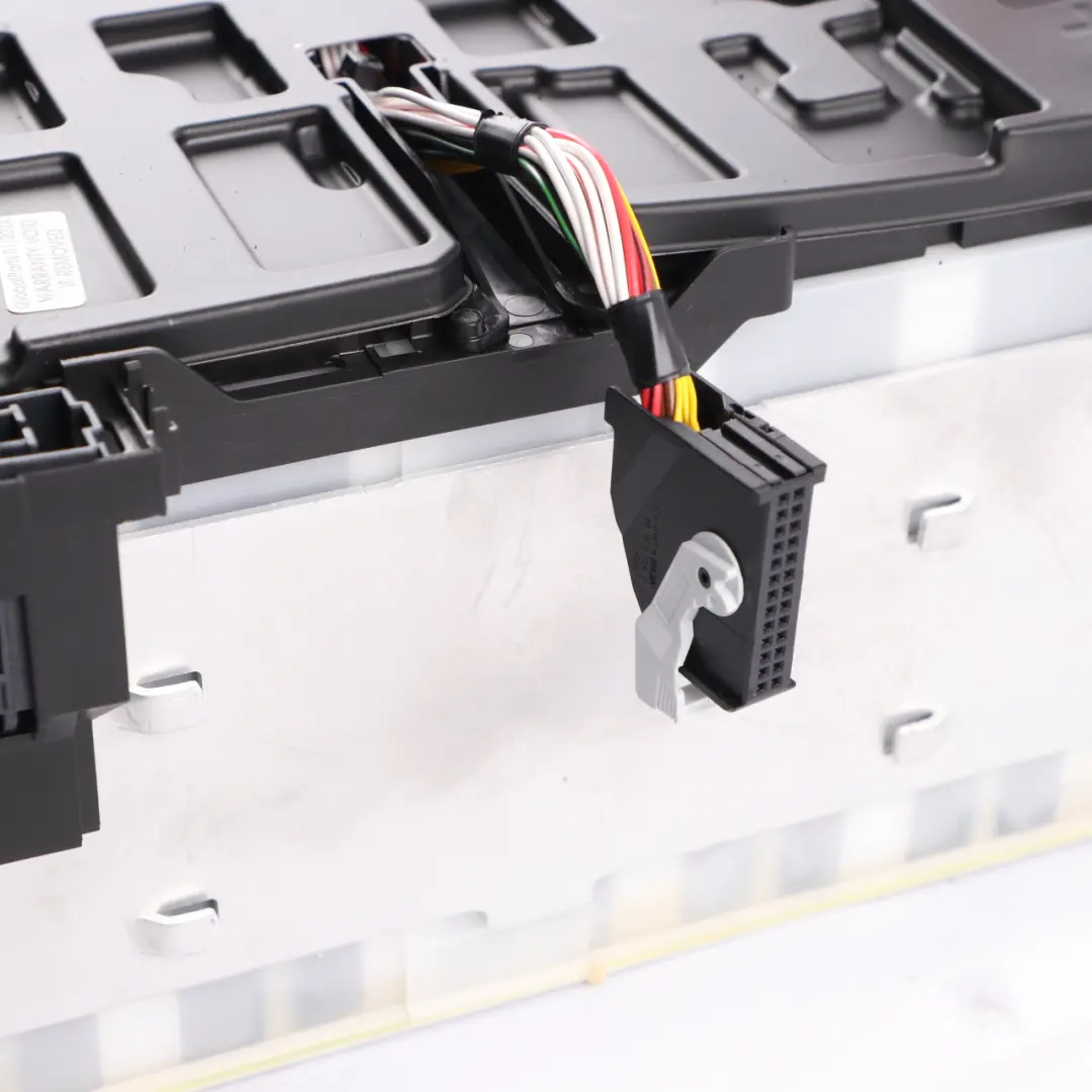 Module High Voltage Accumulator to BMW i3 i01 Battery Cell with Part number 8647912 BMW i3 i01 Battery Cell Module High Voltage Accumulator - SKU 8647912 - Part number 8647912