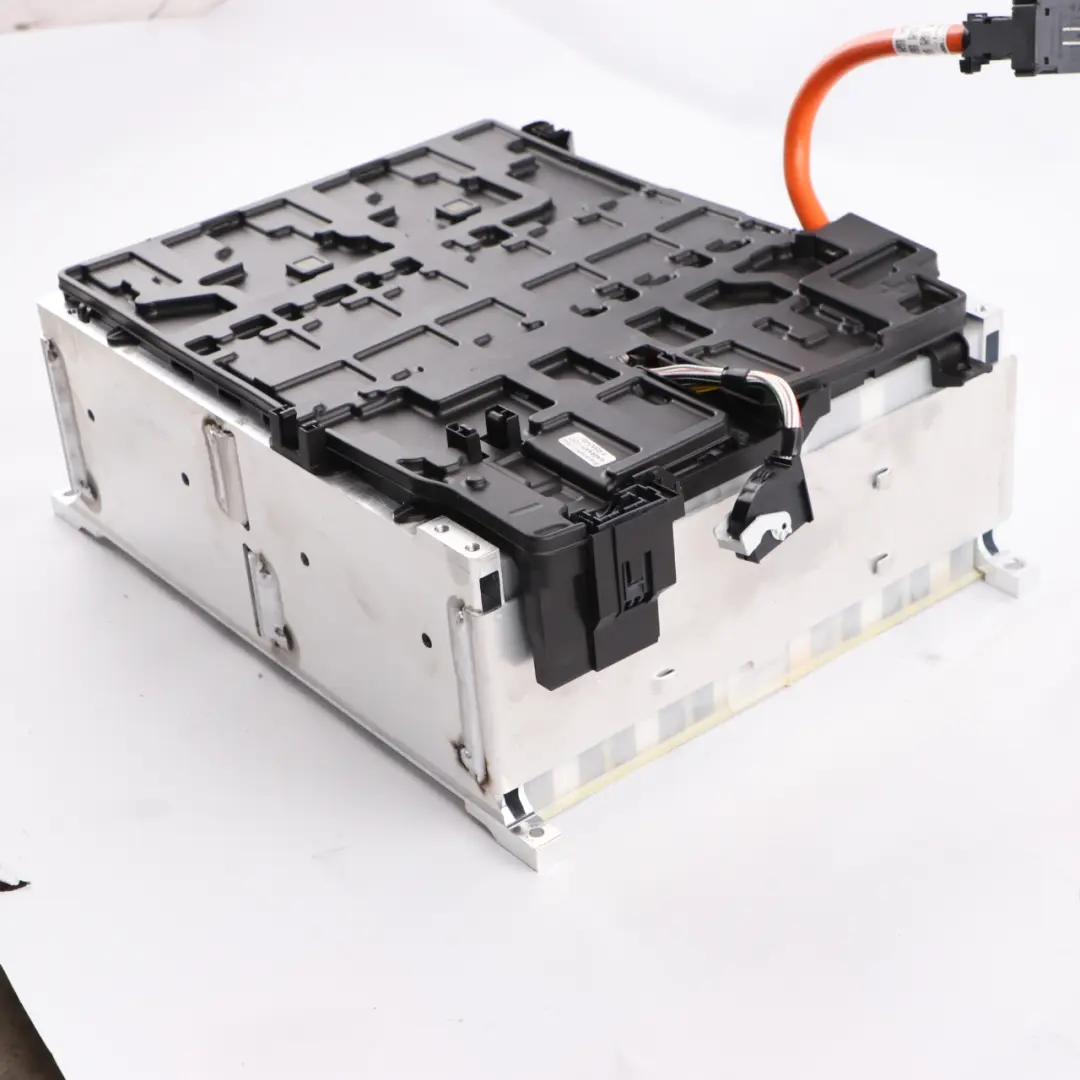 Module High Voltage Accumulator to BMW i3 i01 Battery Cell with Part number 8647912 BMW i3 i01 Battery Cell Module High Voltage Accumulator - SKU 8647912 - Part number 8647912