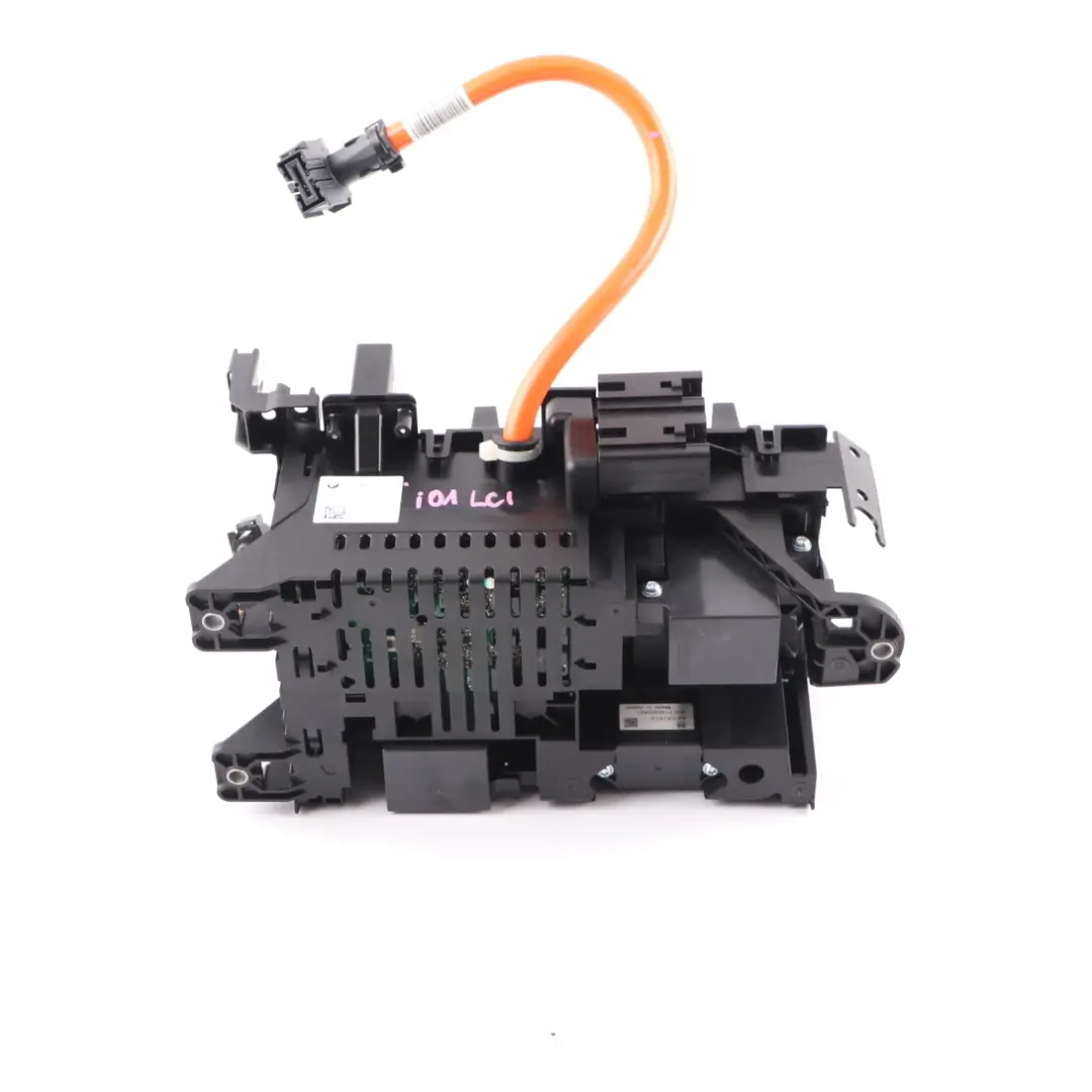 High Voltage Accumulator Battery Module Box Control Unit to BMW i3 i01 with Part number 8648904 BMW i3 i01 High Voltage Accumulator Battery Module Box Control Unit - SKU 8648904 - Part number 8648904