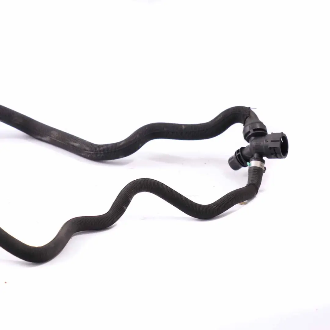 Manguera agua refrigeración Tubería refrigerante Radiador para BMW i3 I01 Rex Hybrid con número de pieza 8656443 BMW i3 I01 Rex Hybrid Manguera agua refrigeración Tubería refrigerante Radiador - SKU 8656443 - Número de pieza 8656443