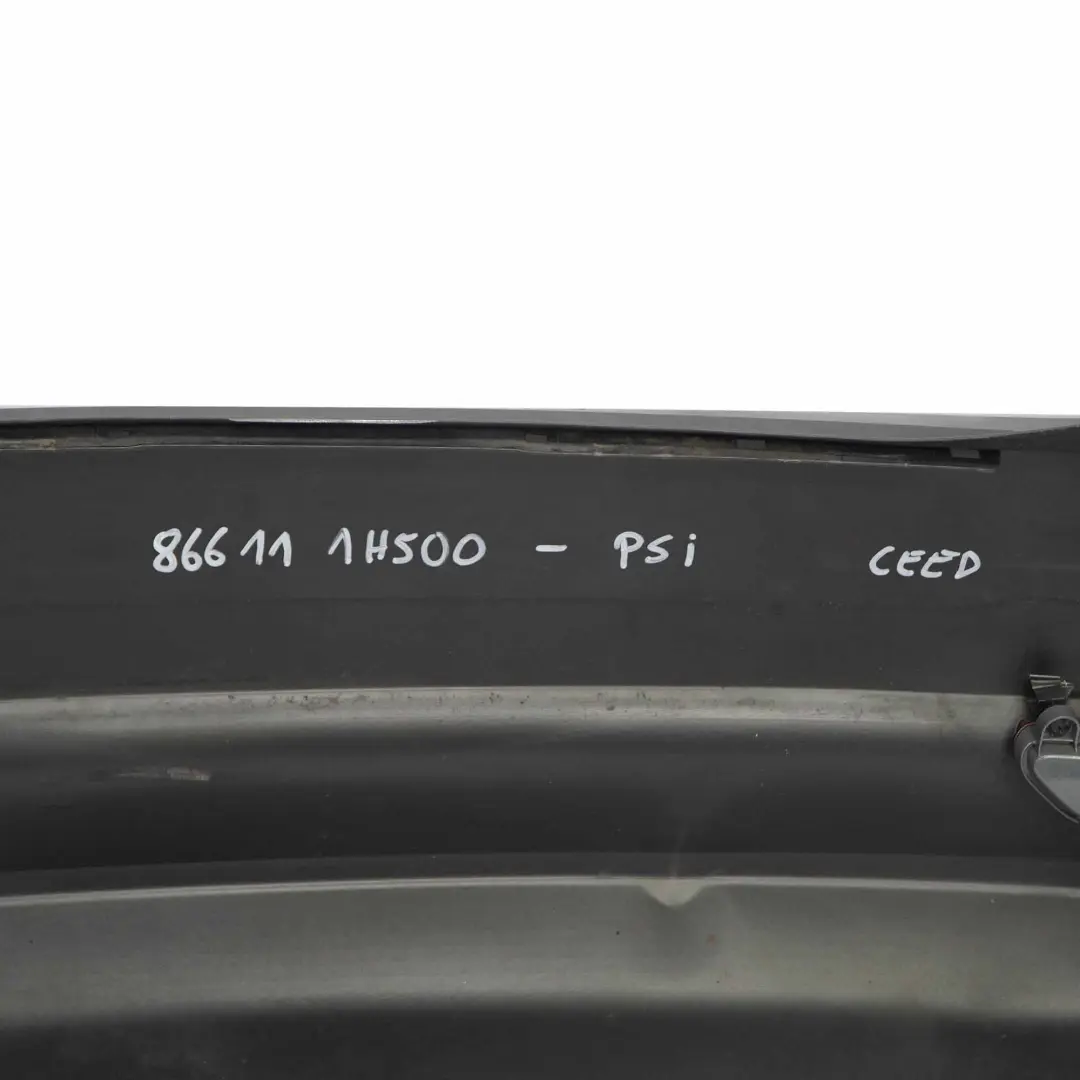 Kia Ceed Mk1 Rear Bumper Trim Cover Panel Phoenix Silver Metallic - T4W - SKU 86611 1H500-PSI - Part number 86611 1H500