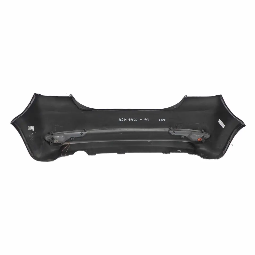 Mk1 Rear Bumper Trim Cover Panel Phoenix Silver Metallic - T4W to Kia Ceed with Part number 86611 1H500 Kia Ceed Mk1 Rear Bumper Trim Cover Panel Phoenix Silver Metallic - T4W - SKU 86611 1H500-PSI - Part number 86611 1H500