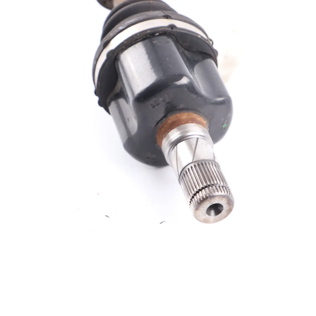 Eje transmisión Mini F55 F56 Cooper SD salida delantero izquierdo para con número de pieza 8661687 Eje transmisión Mini F55 F56 Cooper SD salida delantero izquierdo - SKU 8661687 - Número de pieza 8661687