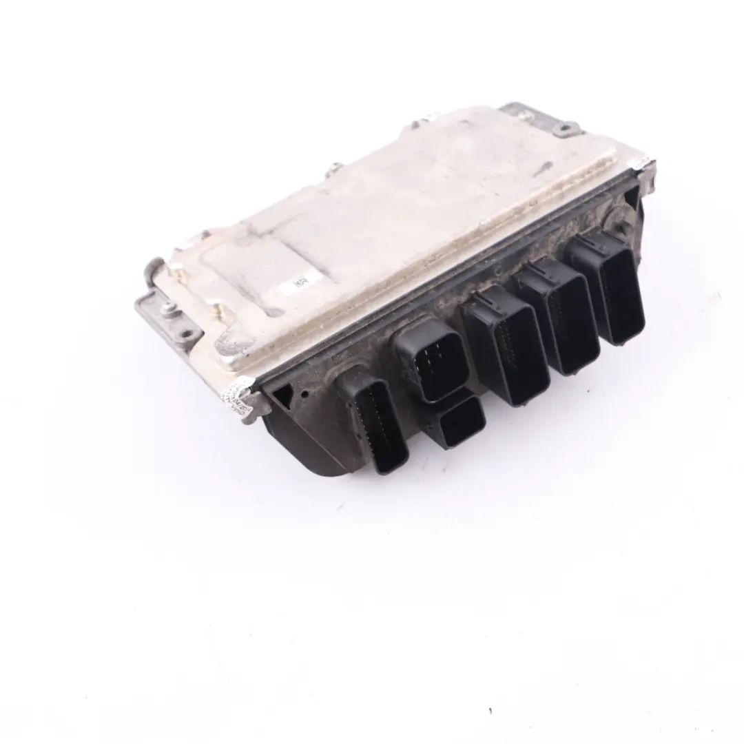 B38 136HP Engine ECU Unit DME Automatic to BMW F20 LCI 118i F30 LCI 318i with Part number 8662411 BMW F20 LCI 118i F30 LCI 318i B38 136HP Engine ECU Unit DME Automatic - SKU 8662411 - Part number 8662411