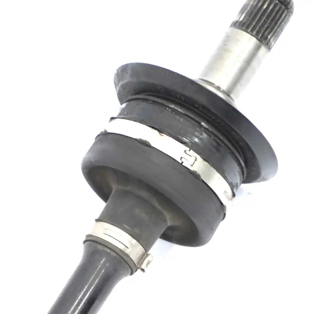 Shaft BMW G30 G31 Rear Axle Left N/S Output Shaft Driveshaft 8664045 to Drive with Part number 8664043 Drive Shaft BMW G30 G31 Rear Axle Left N/S Output Shaft Driveshaft 8664045 - SKU 8664043 - Part number 8664043