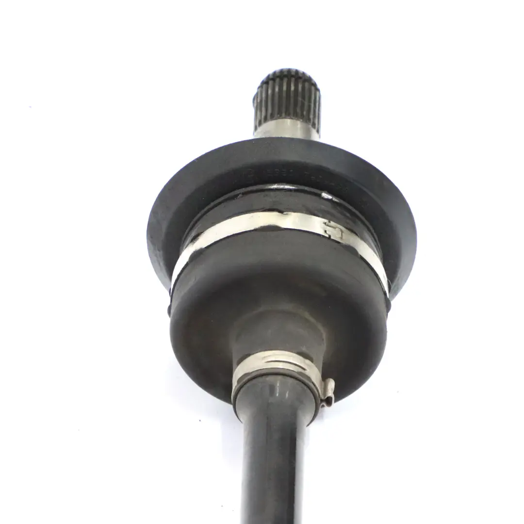 Półoś Lewy Tył Lewa Tylna 8664045 do BMW G30 G31 o numerze 8664043 BMW G30 G31 Półoś Lewy Tył Lewa Tylna 8664045 - SKU 8664043 - Numer Części 8664043